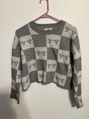 Bow checkered board sweater